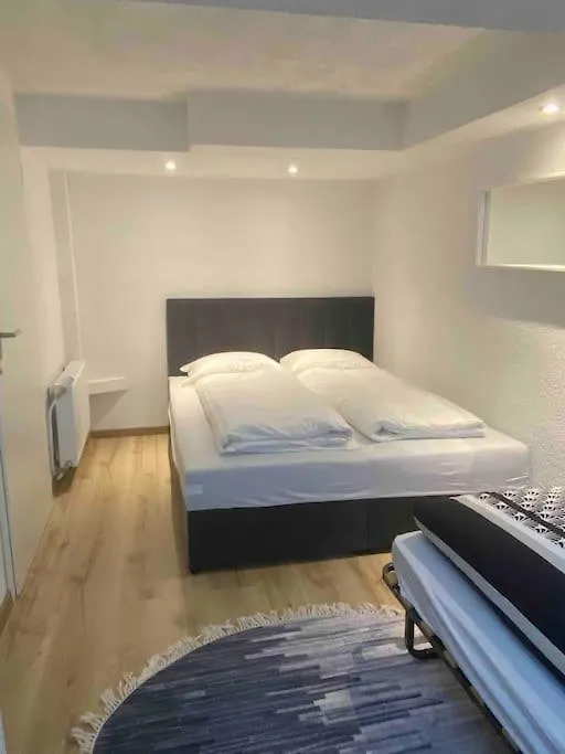 Gaestewohnung In Guenzburg 0*,